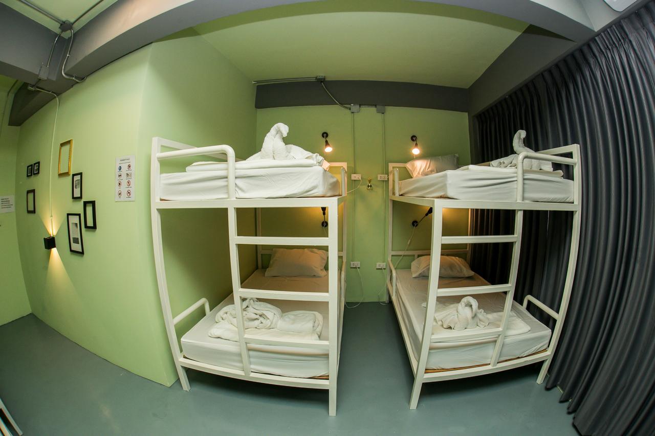 Samsen 8 Hostel กรุงเทพมหานคร ภายนอก รูปภาพ