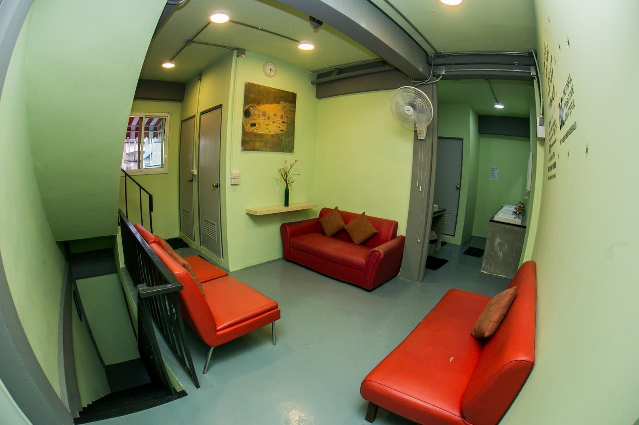 Samsen 8 Hostel กรุงเทพมหานคร ภายนอก รูปภาพ