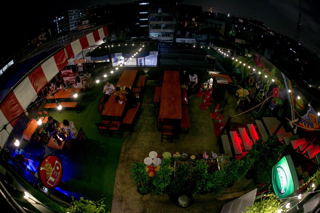 Samsen 8 Hostel กรุงเทพมหานคร ภายนอก รูปภาพ