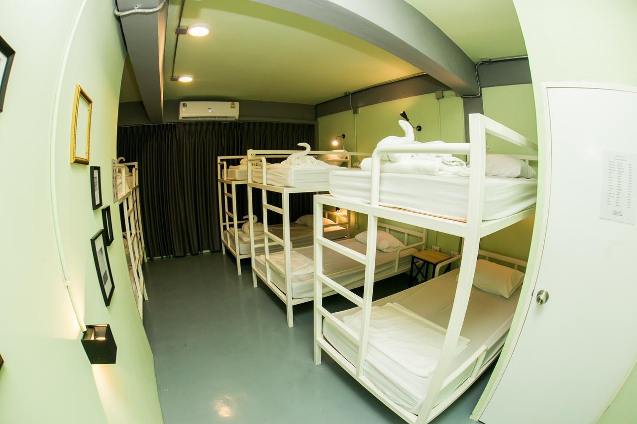 Samsen 8 Hostel กรุงเทพมหานคร ภายนอก รูปภาพ